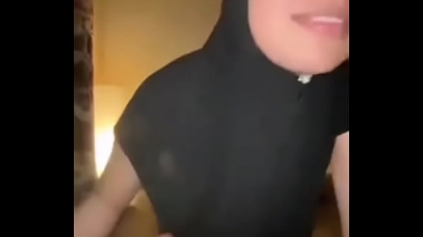 Ngentot Memek Sempit Kontol Gede Jilbab, Makin Dalem Makin Nikmat
